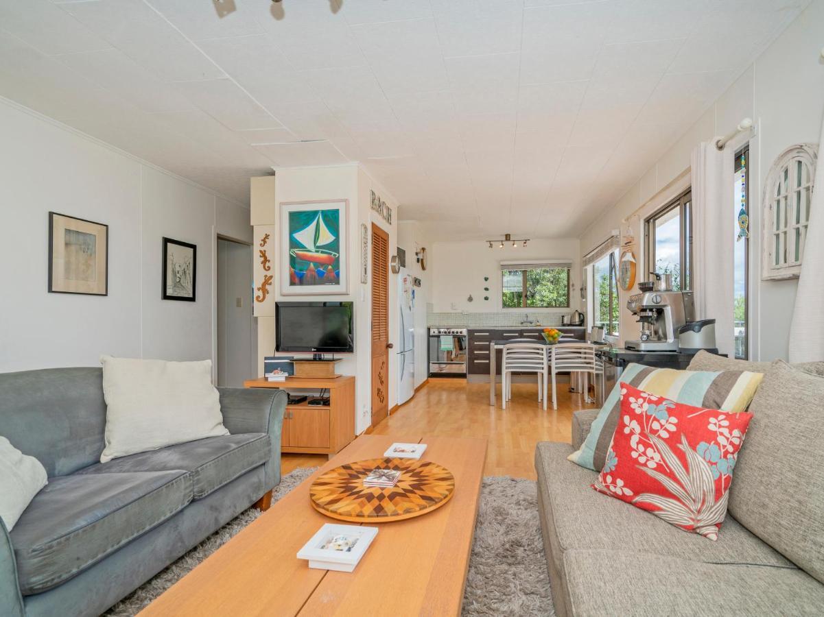 Double The Beach - Opito Bay Holiday Home Exterior photo